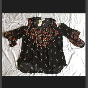NWT Style & Co. Cold-Shoulder Top
